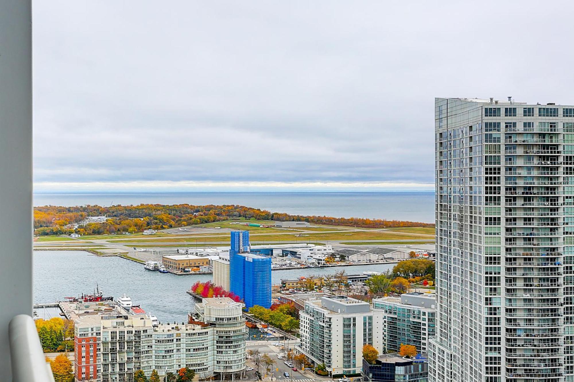 Lakeview Apartments Downtown Toronto Exterior foto